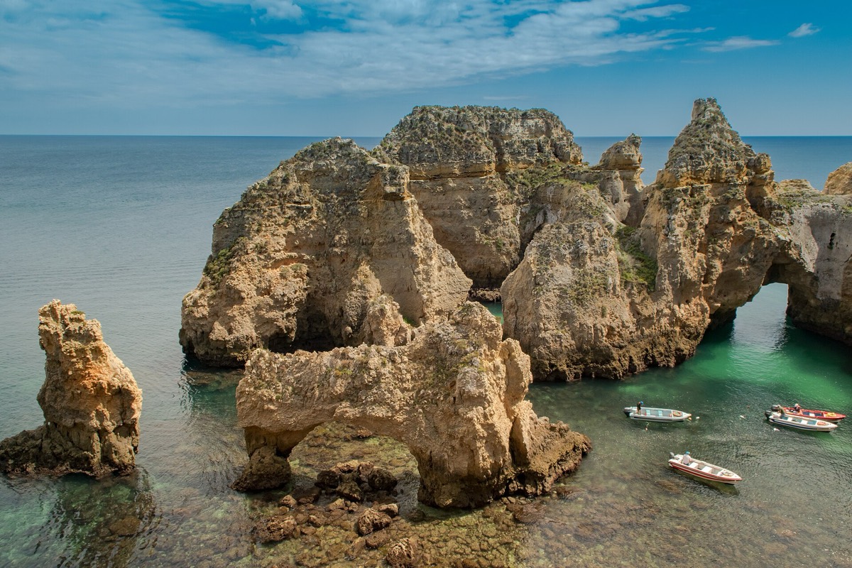 Falaises de la Ponta da Piedade pr&egrave;s de Lagos, en Algarve